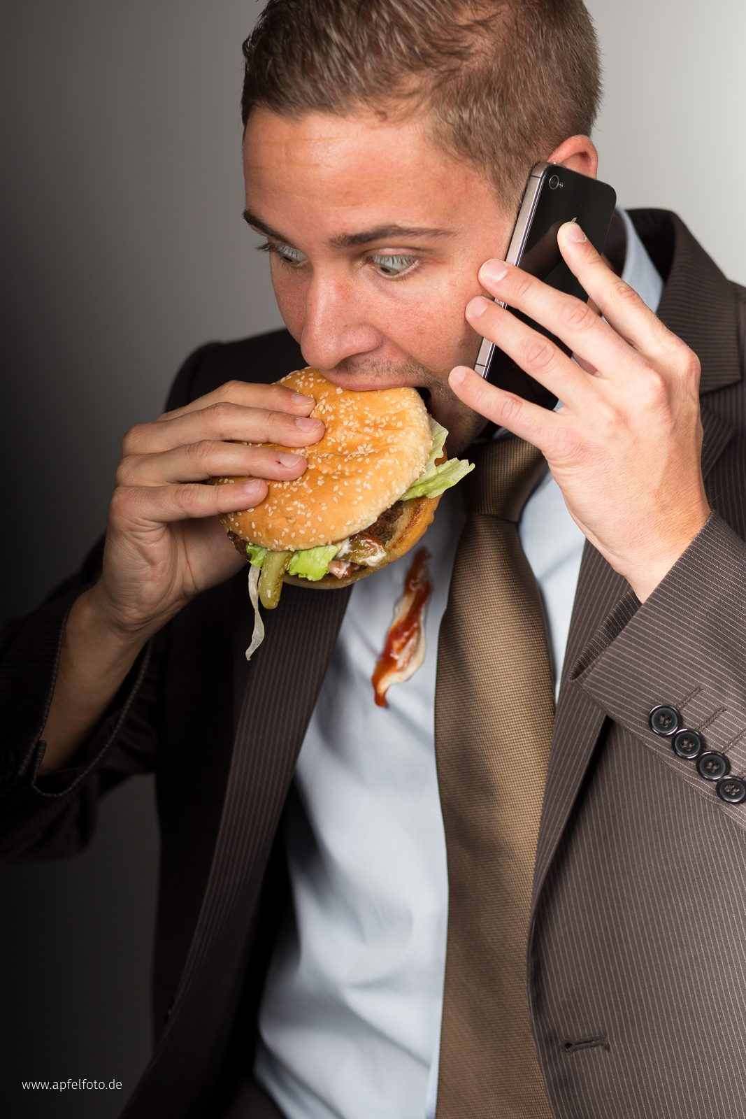 Business Portrait "Burger Mißgeschick"