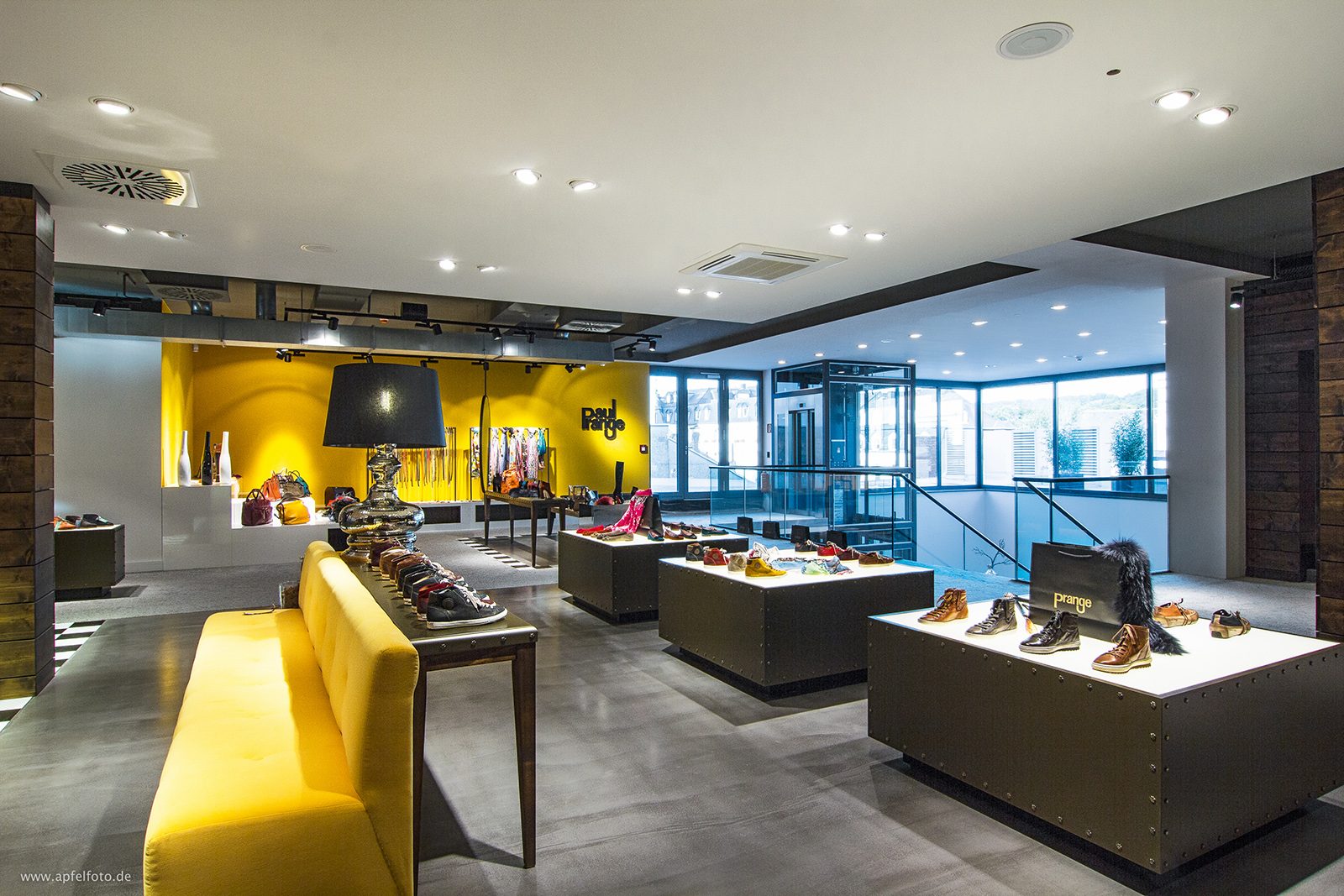 Interior Prange Shoes