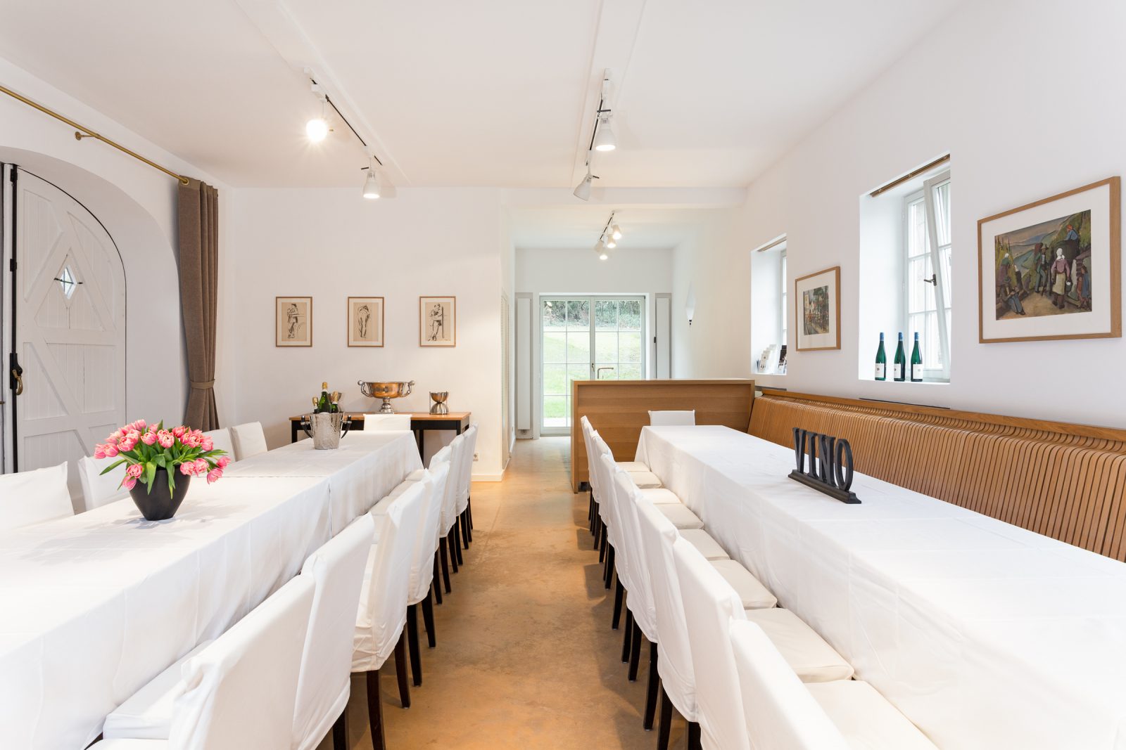 Innenaufnahme der Probierstube im Landhaus Reverchon, Konz